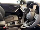 Audi Q2 Image 6
