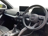 Audi Q2 Image 6