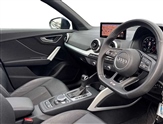 Audi Q2 Image 6