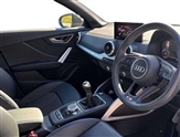 Audi Q2 Image 6