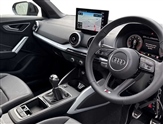 Audi Q2 Image 6