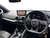 Audi Q2 Image 6