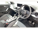 Audi Q2 Image 6