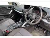 Audi Q2 Image 6