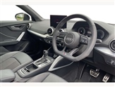 Audi Q2 Image 6