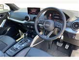 Audi Q2 Image 6