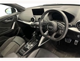 Audi Q2 Image 6