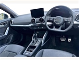 Audi Q2 Image 6