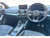 Audi Q2 Image 6