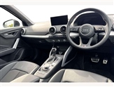 Audi Q2 Image 6