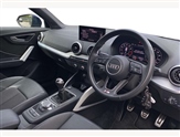 Audi Q2 Image 6
