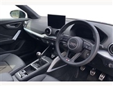 Audi Q2 Image 6