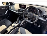 Audi Q2 Image 6