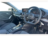 Audi Q2 Image 6