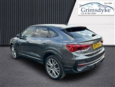 Audi Q3 Image 2