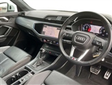 Audi Q3 Image 6