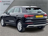 Audi Q3 Image 3