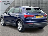 Audi Q3 Image 3