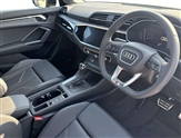 Audi Q3 Image 6
