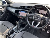 Audi Q3 Image 6