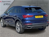 Audi Q3 Image 3