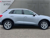 Audi Q3 Image 4