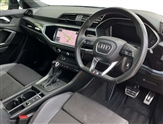 Audi Q3 Image 6