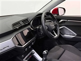 Audi Q3 Image 2