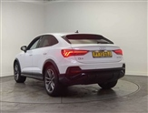 Audi Q3 Image 3