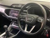 Audi Q3 Image 6