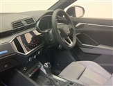 Audi Q3 Image 2