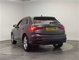Audi Q3 Image 3