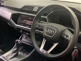 Audi Q3 Image 6