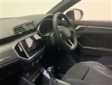 Audi Q3 Image 2
