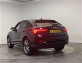 Audi Q3 Image 3