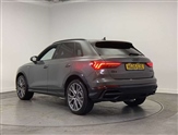 Audi Q3 Image 3