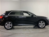 Audi Q3 Image 4