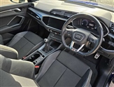 Audi Q3 Image 6