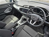 Audi Q3 Image 6