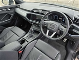 Audi Q3 Image 6
