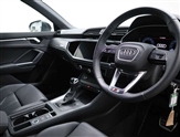 Audi Q3 Image 6