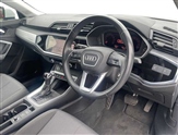 Audi Q3 Image 6