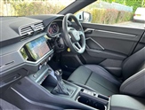 Audi Q3 Image 2