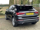 Audi Q3 Image 3