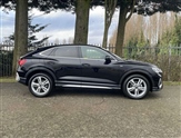 Audi Q3 Image 4