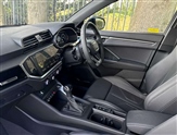 Audi Q3 Image 2