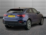 Audi Q3 Image 6