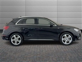 Audi Q3 Image 6