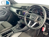 Audi Q3 Image 6