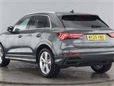 Audi Q3 Image 3